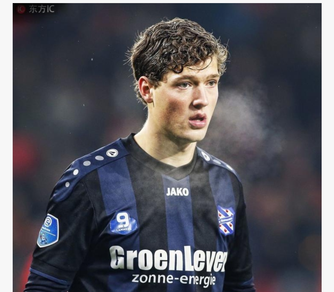 阿贾克斯欧冠被谁淘汰,欧冠黑马险造奇迹