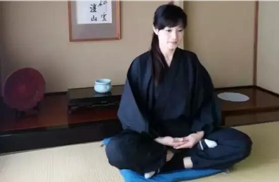 打坐能激活细胞吗,打坐的静心正确方法