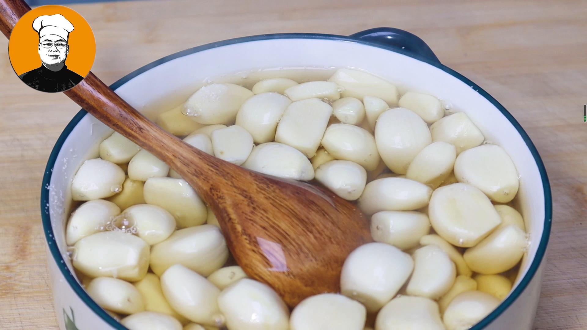 腌腊八蒜的正确方法用什么醋,腌腊八蒜别直接泡醋牢记四点