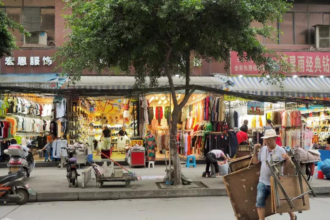 荷花池vs春熙路,成都荷花池攻略技巧