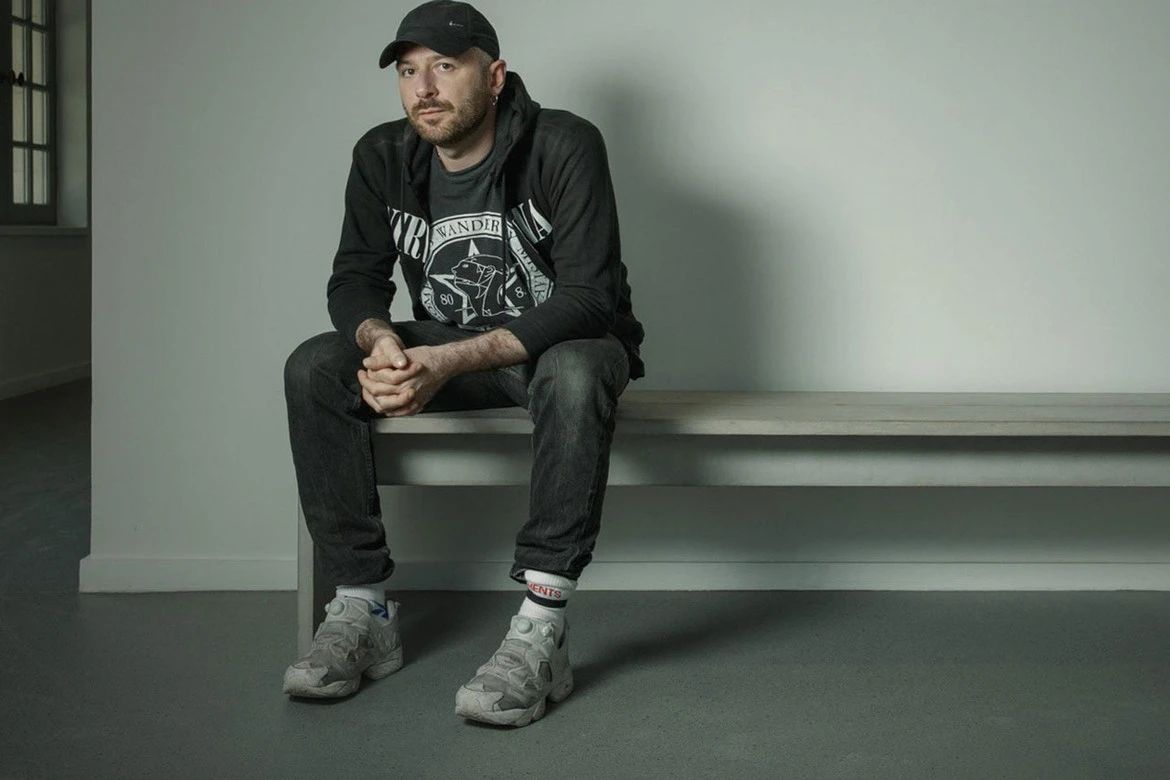 涓滄浠跨墝,涓滄浠跨墝cod