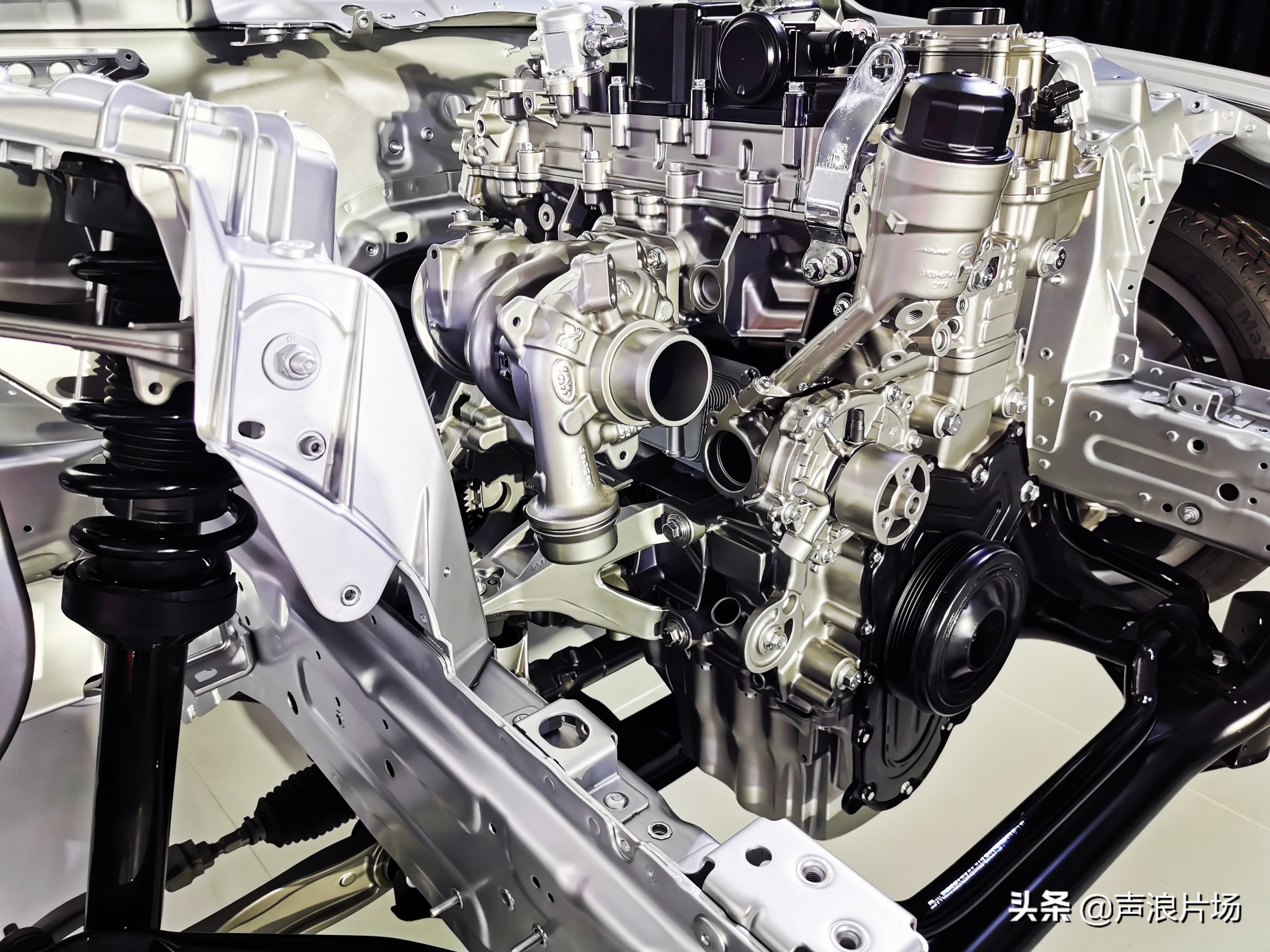 绅士捷豹xel,新一代捷豹f-type试驾