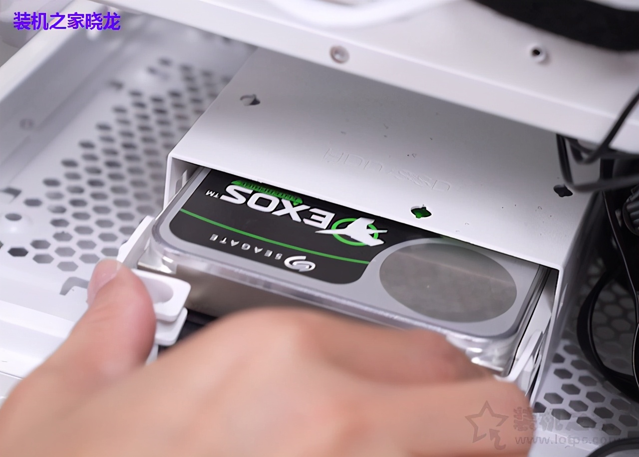 装机组装电脑,装机模拟器手机版组装电脑