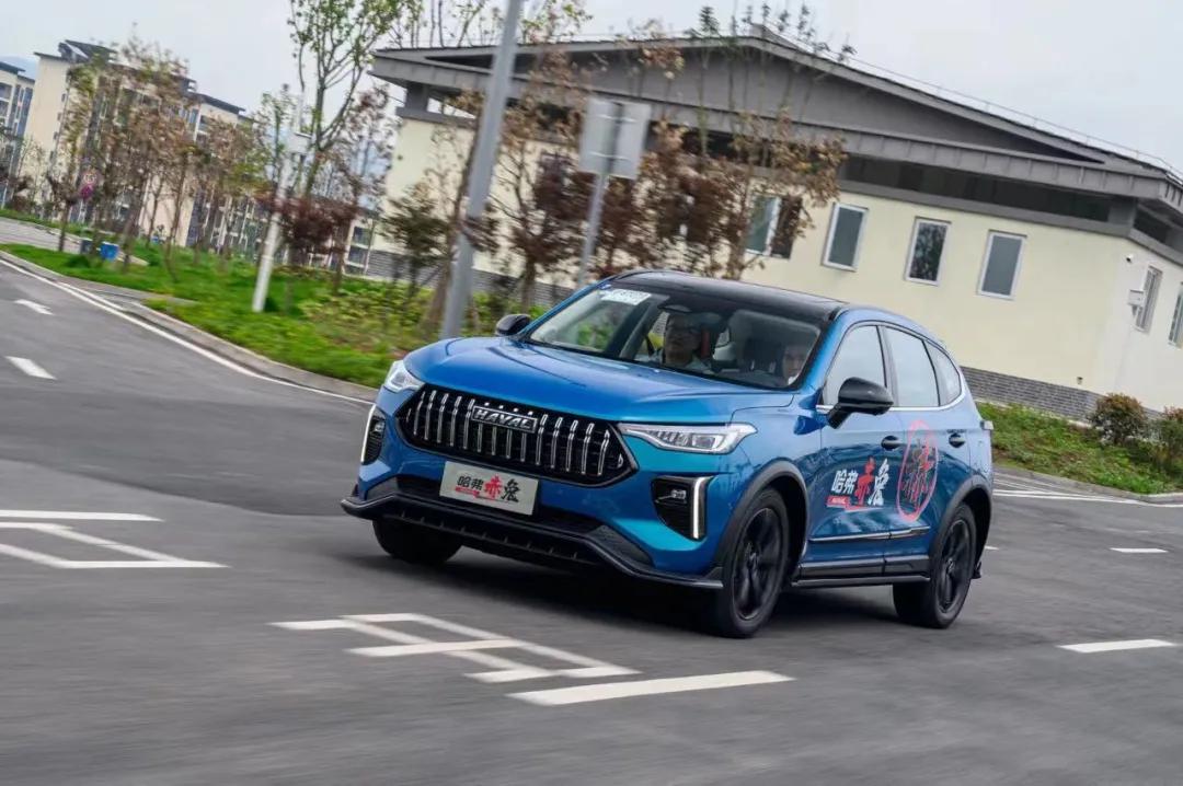 哈弗全新suv赤兔试驾视频,哈弗赤兔燃油版西藏试驾