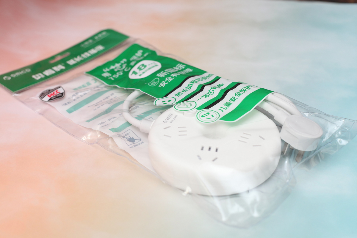 支持无线充电的手机套装,可以让我手机自动充电的软件