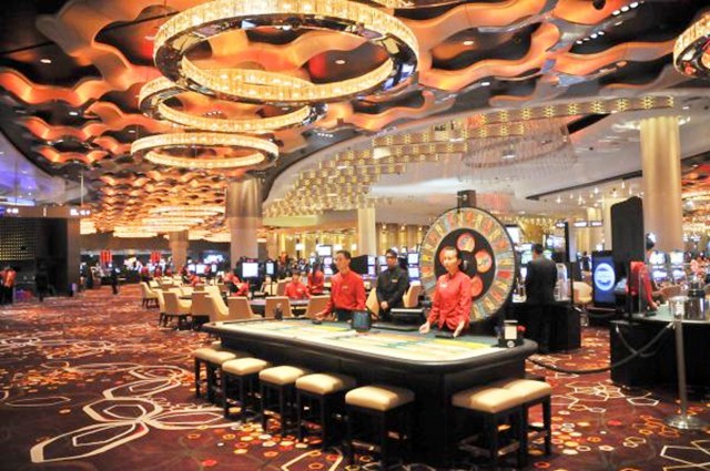 *场赌**如黑洞！澳门*场赌**的“*规则潜**”：不怕你赢钱，就怕你不玩