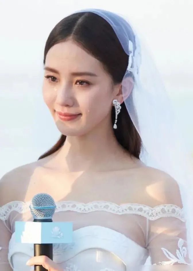 刘诗诗婚后败光2亿“彩礼钱”,吴奇隆:我老婆怎样都好