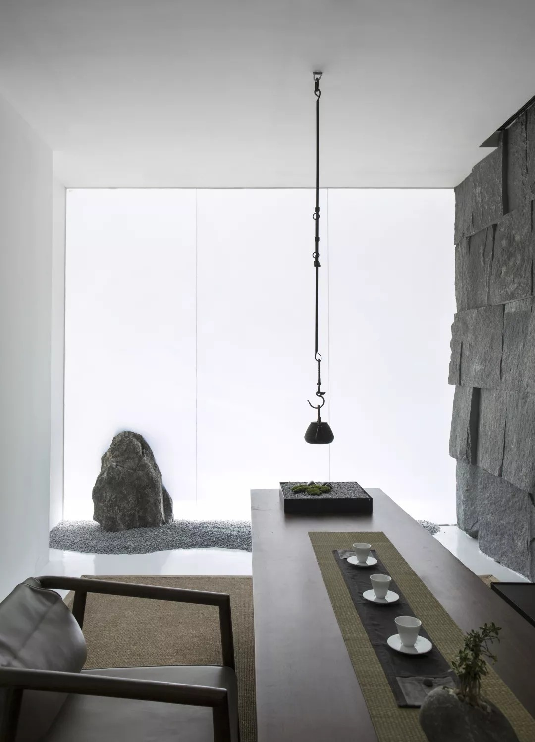 拯救城市遗忘边角的一间办公室|Between之间设计_欧模网