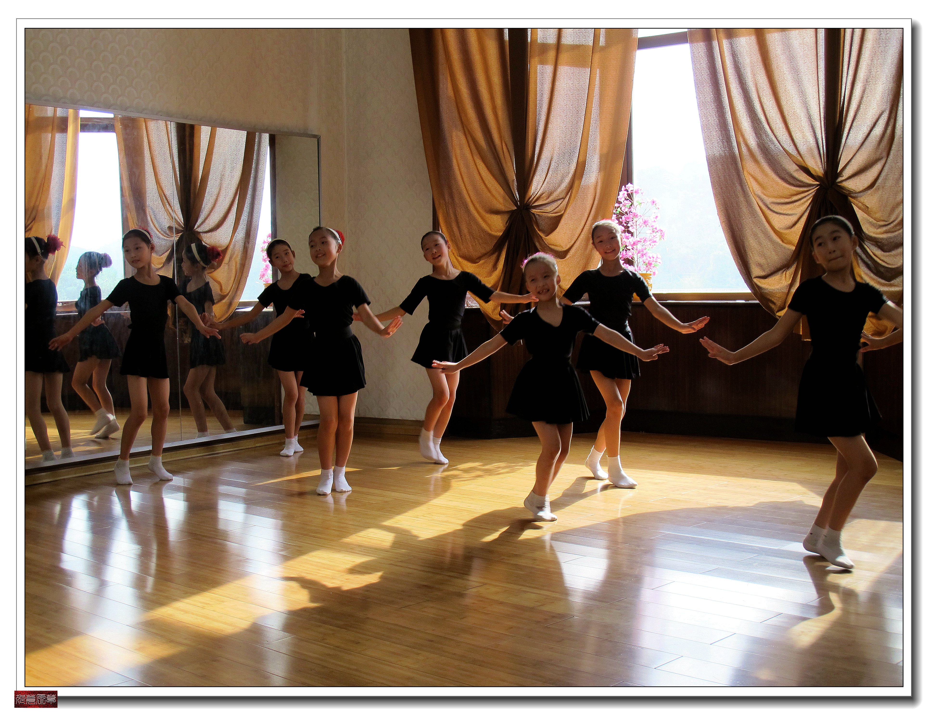 走进神秘国度纪录片,十年前朝鲜万景台少年宫视频