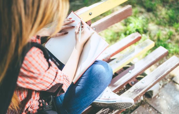 14岁女孩叛逆期家长怎么办,14岁孩子叛逆期家长的责任