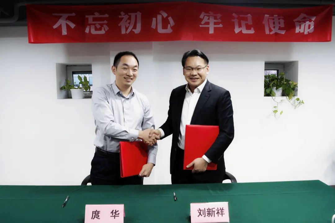 珞石协作机器人,珞石机器人助力小米智能工厂