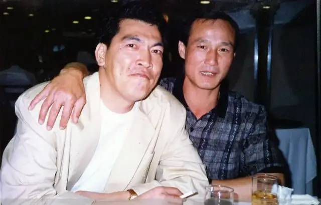 香港十大武打明星李小龙,香港武打明星成龙李连杰甄子丹