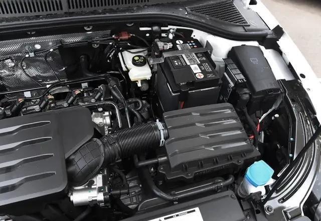 朗逸plus自动风尚版落地,朗逸plus自动风尚版落地价