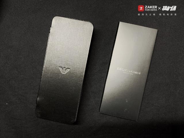 阿玛尼智能腕表第五代,阿玛尼智能手表第四代art5006