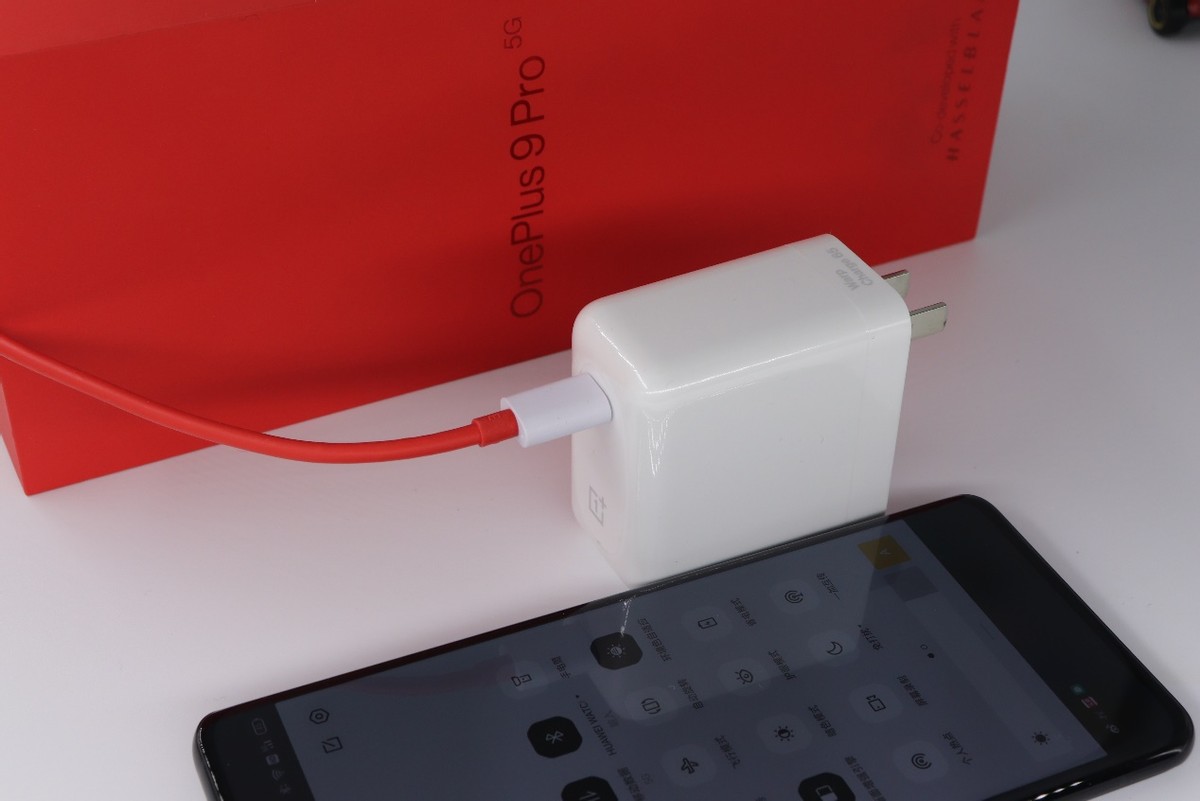 一加9pro现在还值得买嘛,一加9pro有啥特点