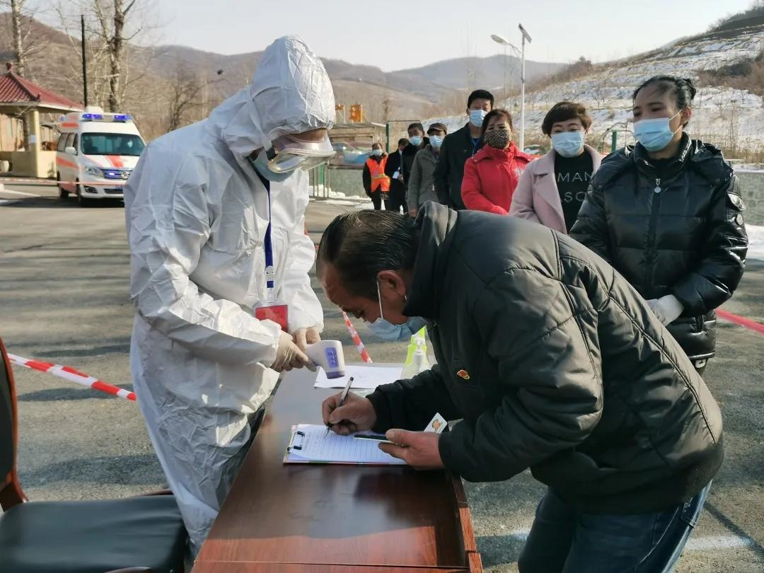 留守书记的春节,留守乡村书记