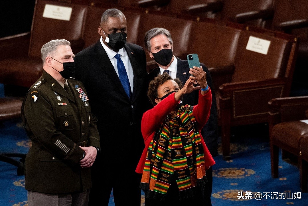 美国参联会主席马克·米利上将照片集锦