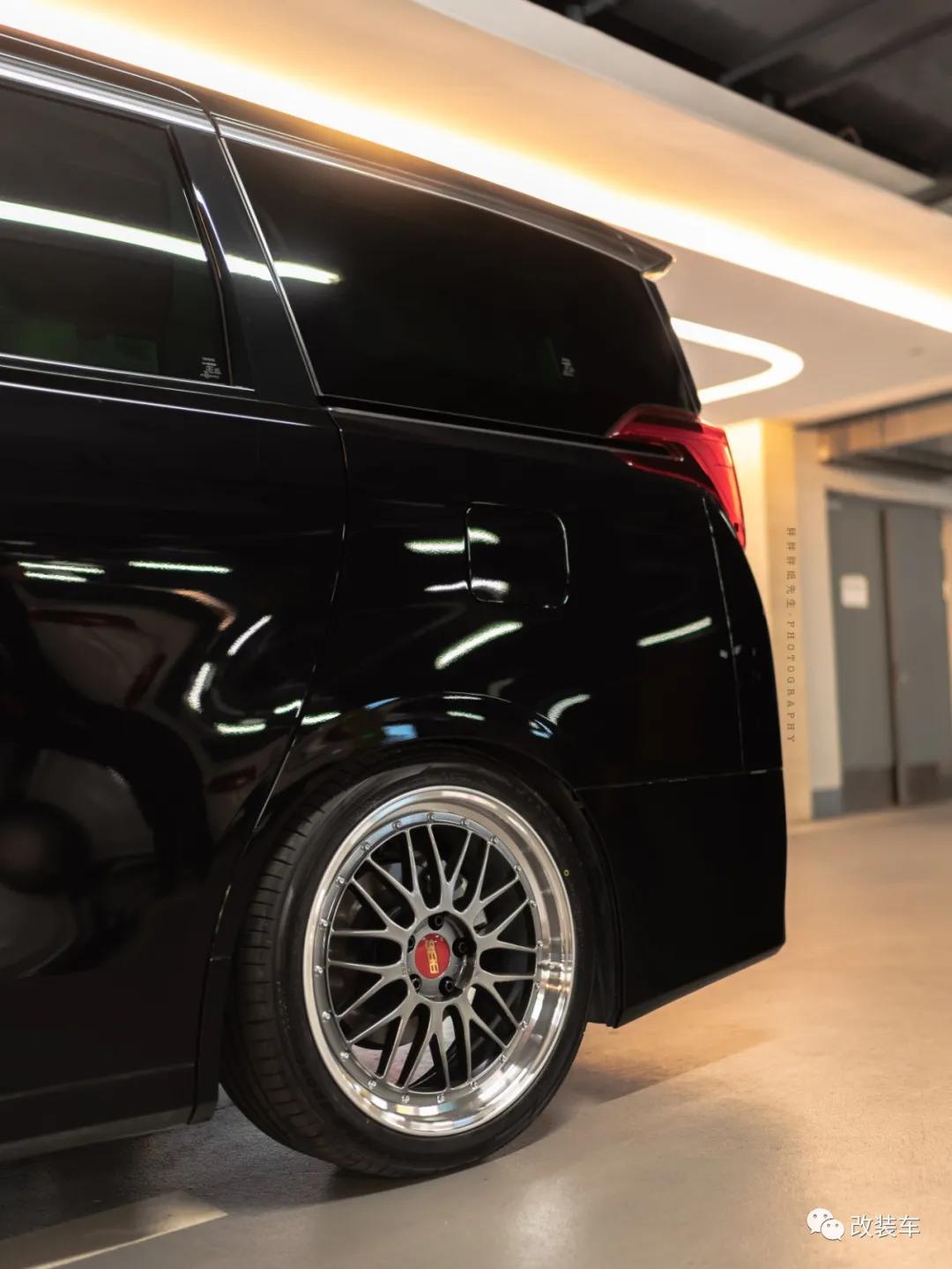 改装超帅埃尔法,普通埃尔法改装世纪版