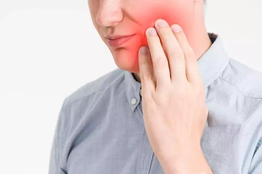 要人命的牙痛该怎么治？搞清这几点，快速解决牙痛烦恼