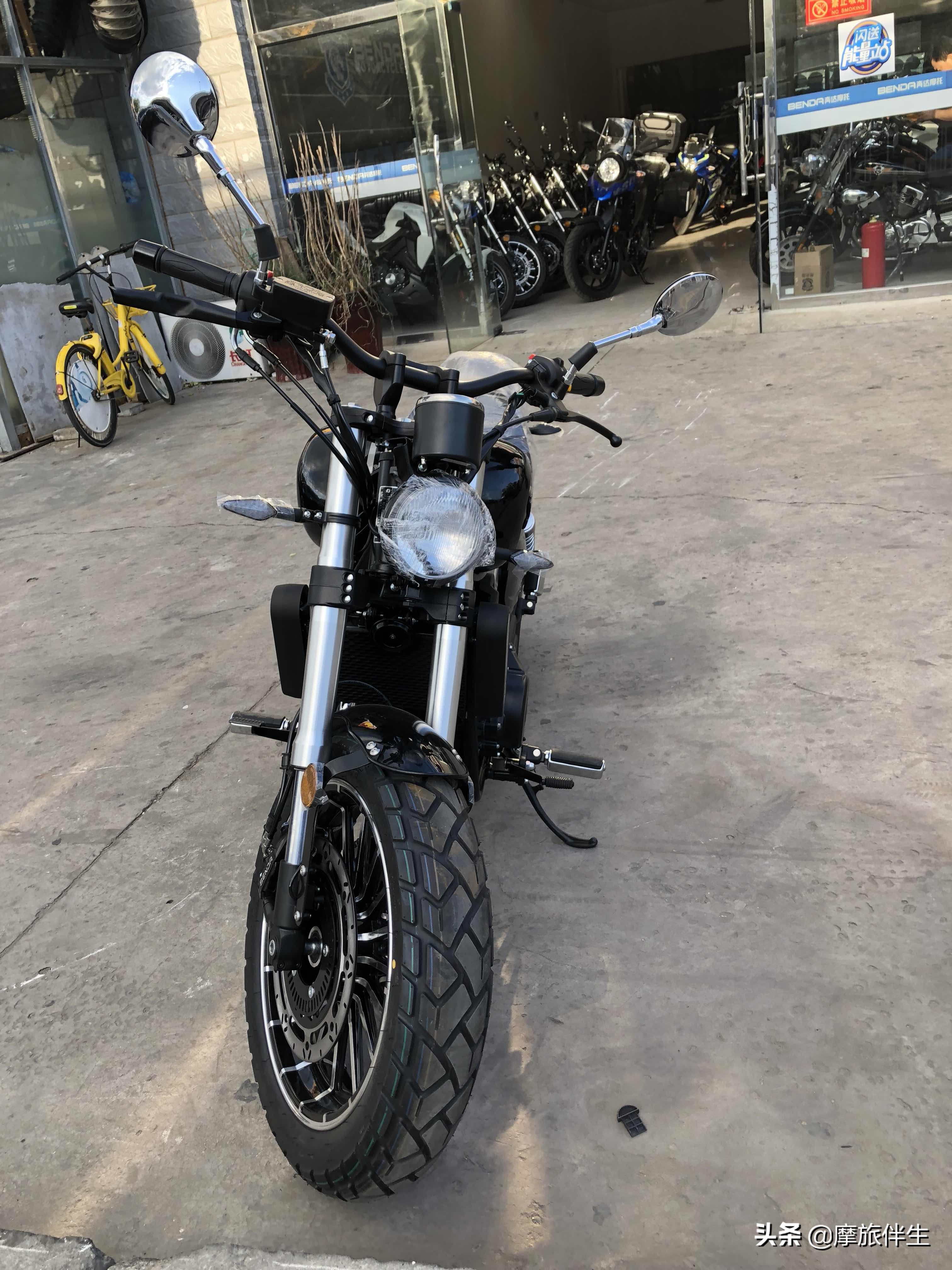 国产最漂亮的太子摩托车奔达400原驰兽