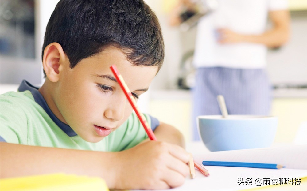 学英语，Soeasy：小米有品新品，杜丫丫英语学习机