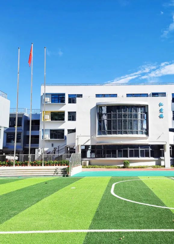 珠光路小学刚建时的照片,珠光小学现在变成什么样了