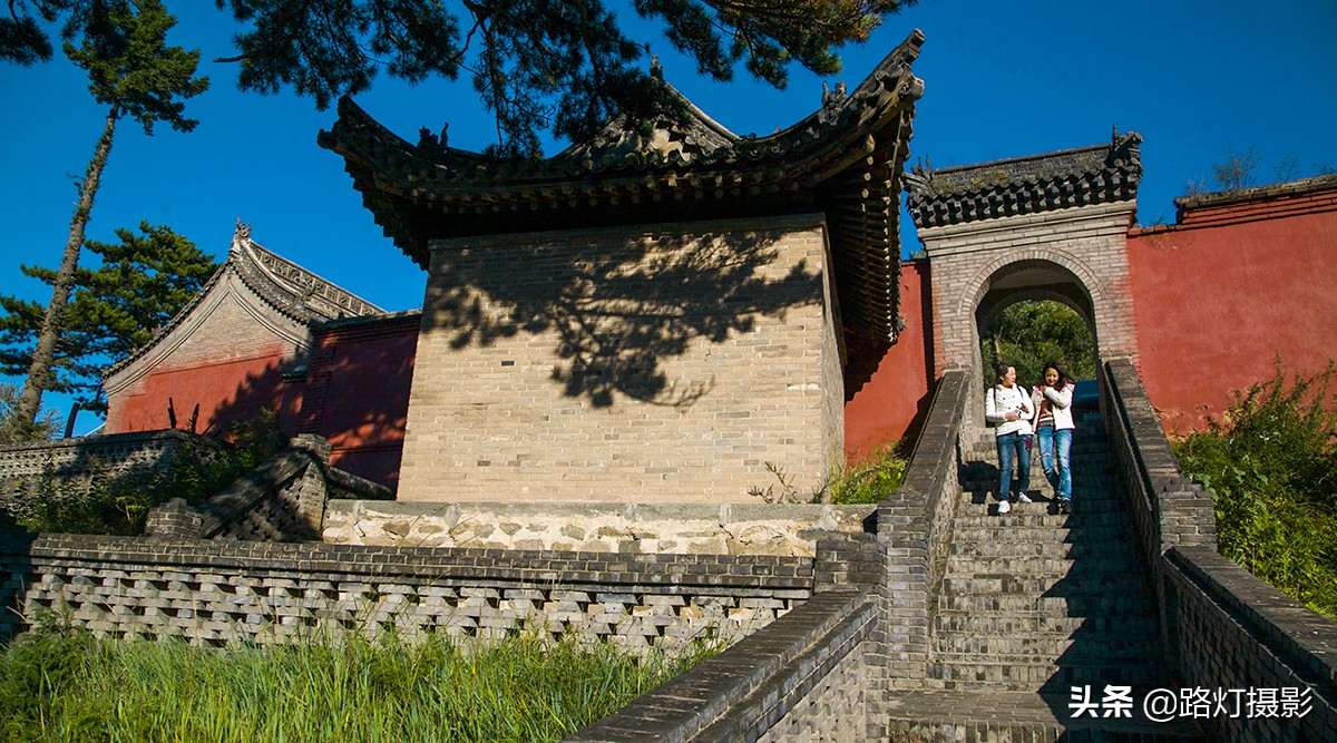 夏天适合去哪里旅游避暑最好,夏天避暑旅游好地方