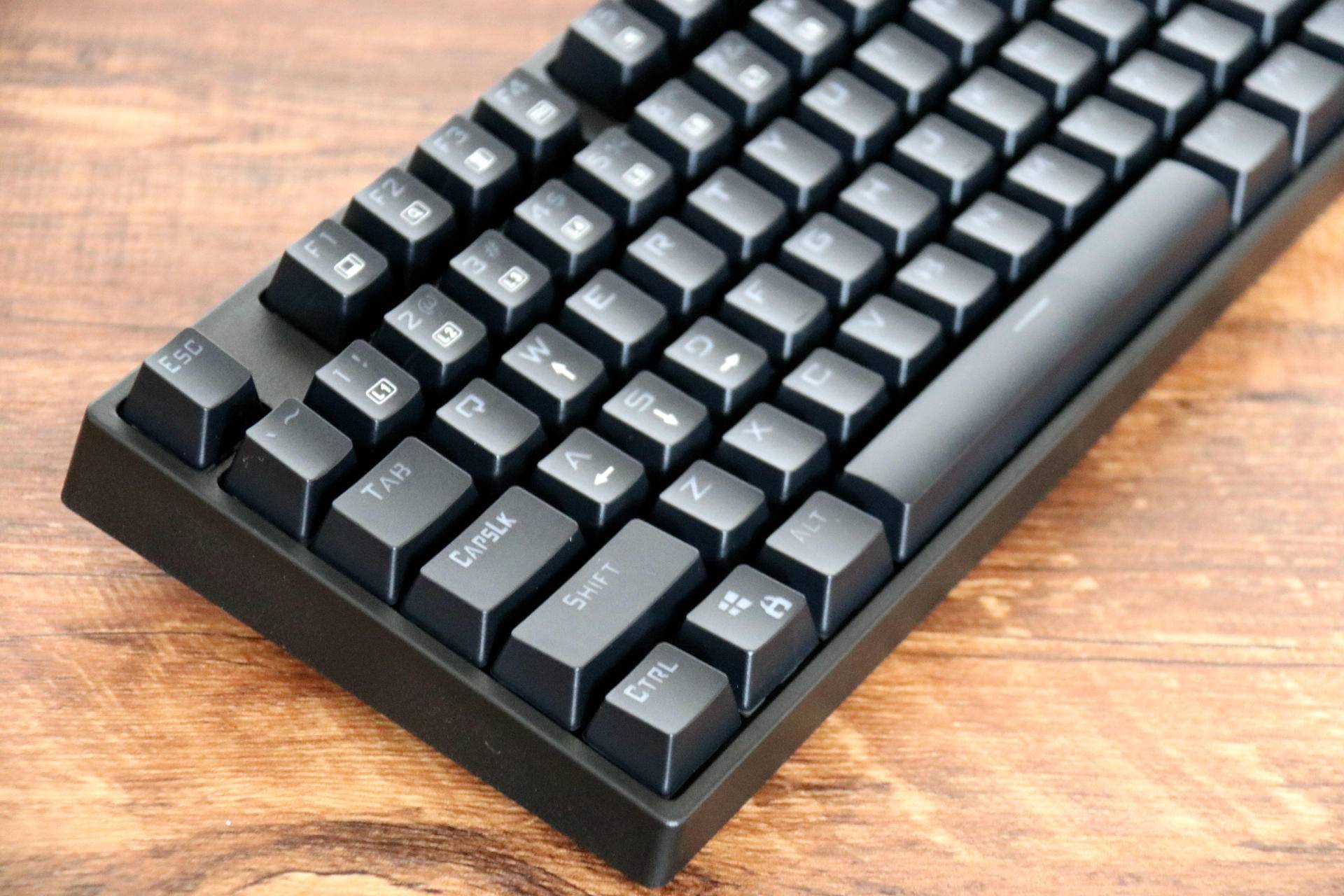 雷神k30青轴机械键盘,雷神kl30红轴无线机械键盘评测