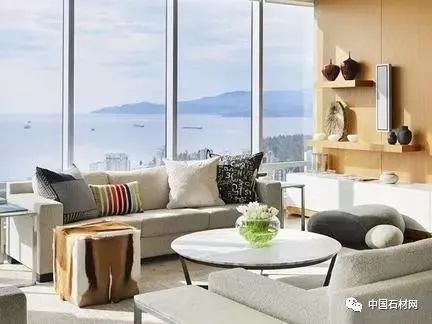 大理石茶几怎么样的才好看,玻璃茶几好还是大理石的茶几好