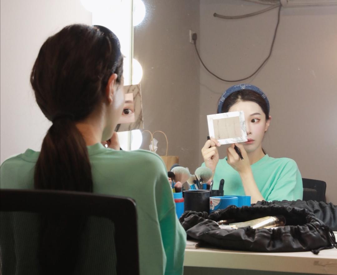 从赛道新选手到天猫服饰推荐官，呼呼美呼如何找到独特商业价值？