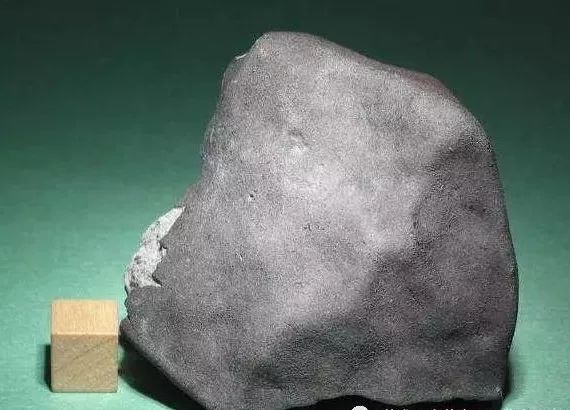 陨石收藏前景谁来把关,陨石有价值吗陨石到底值不值钱