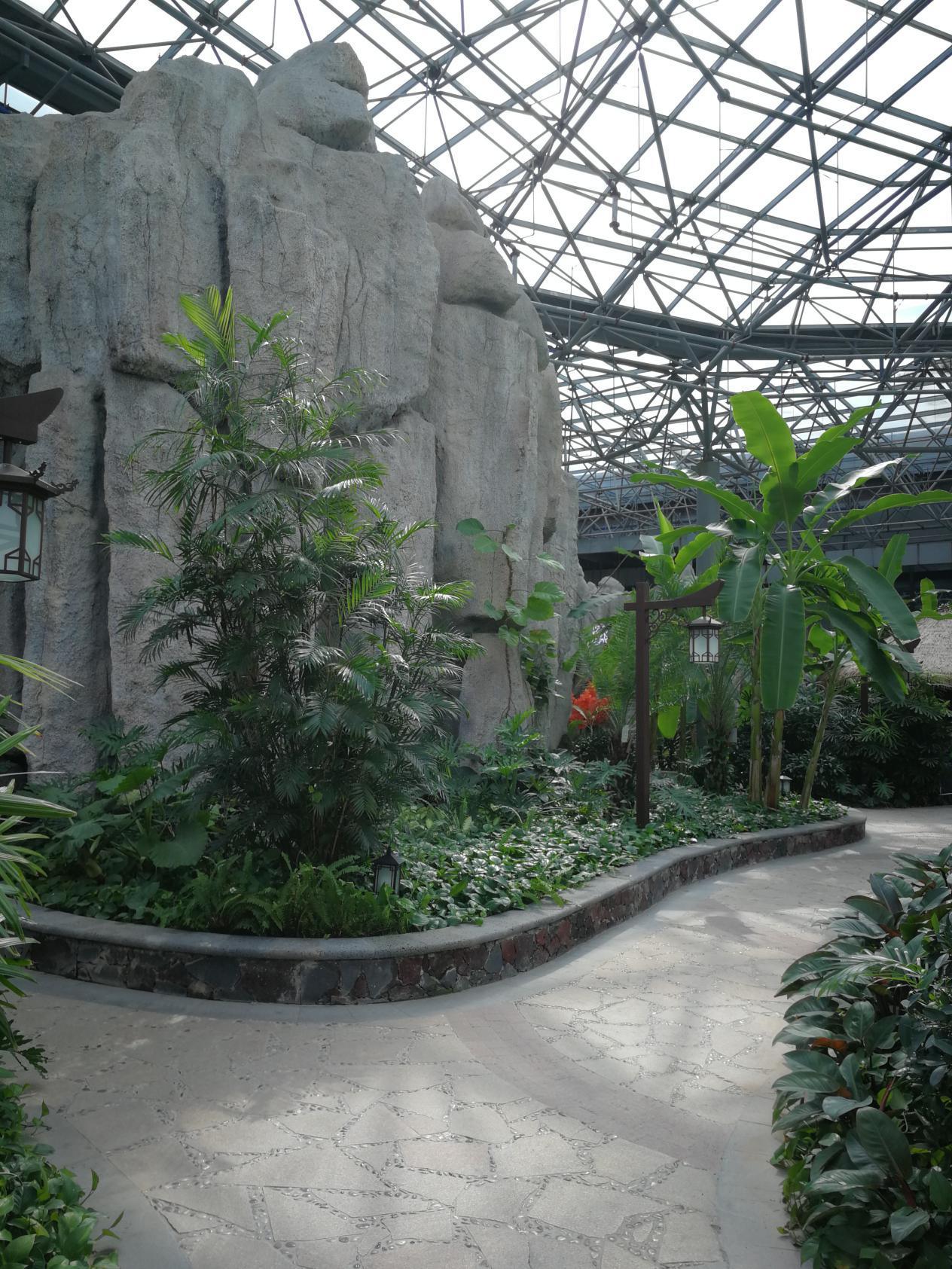 牛驼建国温泉酒店门票多少钱,牛驼建国温泉酒店概况及价格