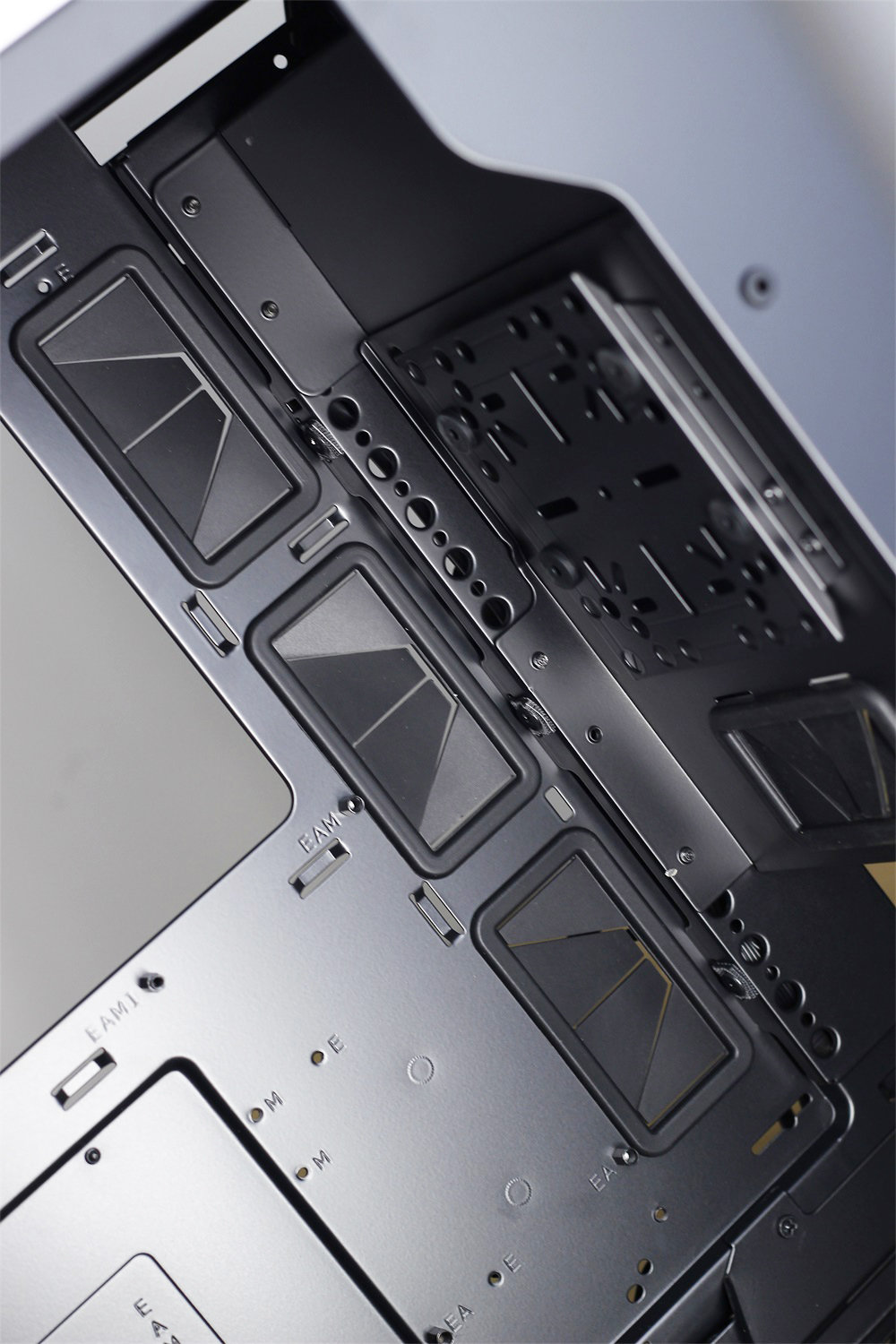 索泰rtx2080ti-xgamingoc拆解,索泰2080ti装机