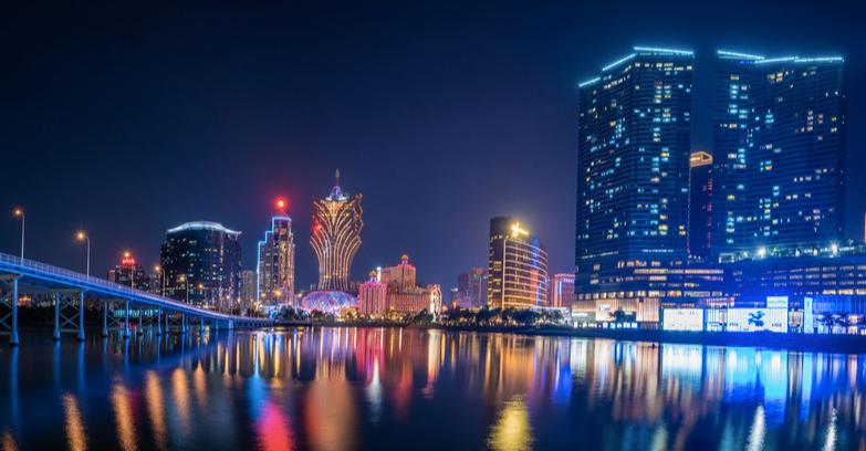 香港保险储蓄险和寿险什么区别,购买香港理财型保险要赴港吗