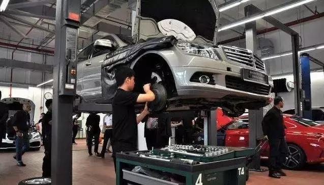 买车一般去4s店还是去汽贸城,汽贸比4s店便宜在汽贸买车靠谱吗