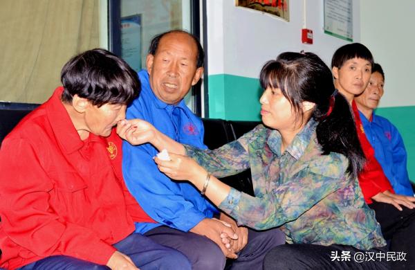 宁强县中心敬老院副院长刘彩燕,宁强养老院刘彩燕