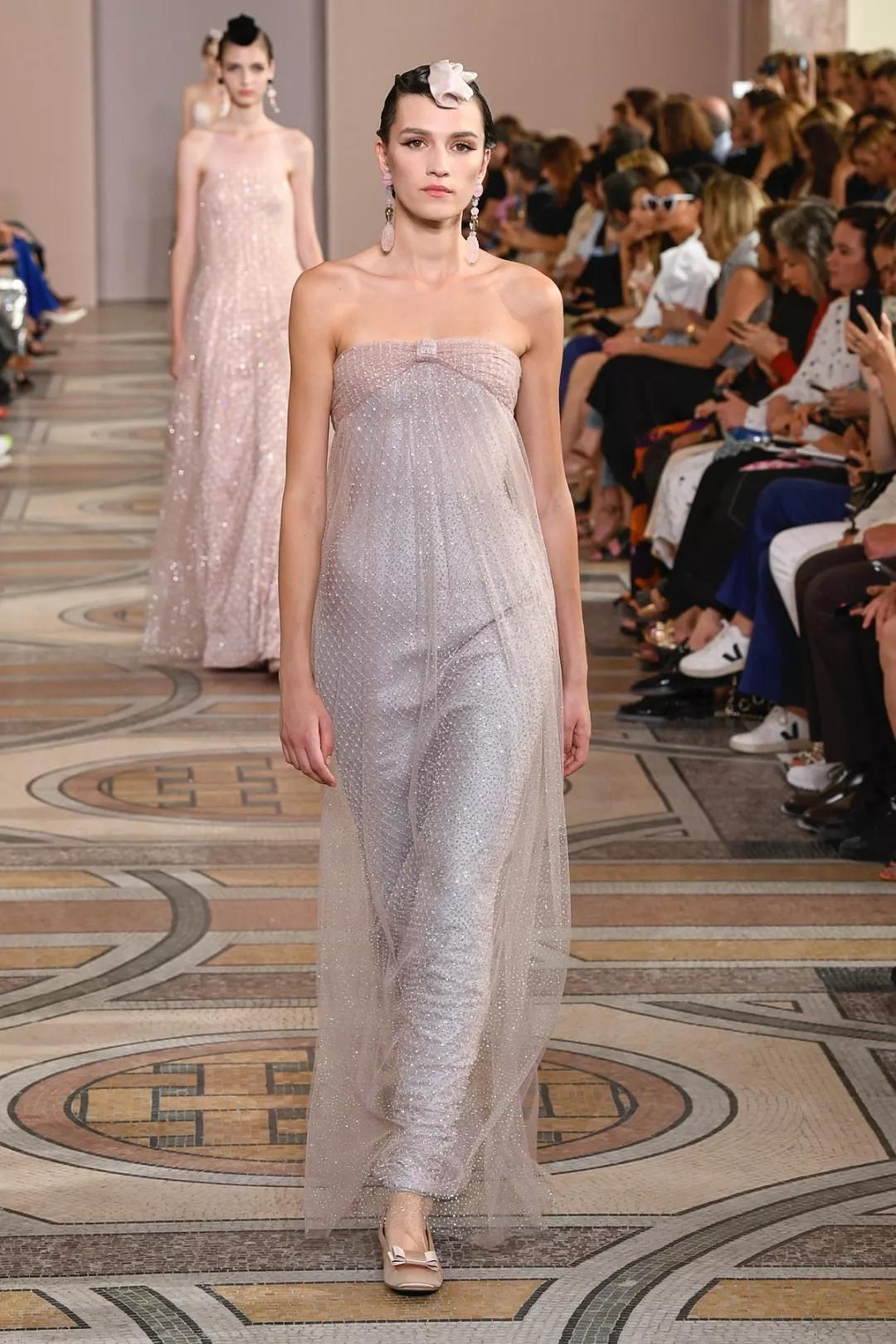 优雅不是炫耀,阿玛尼高定装