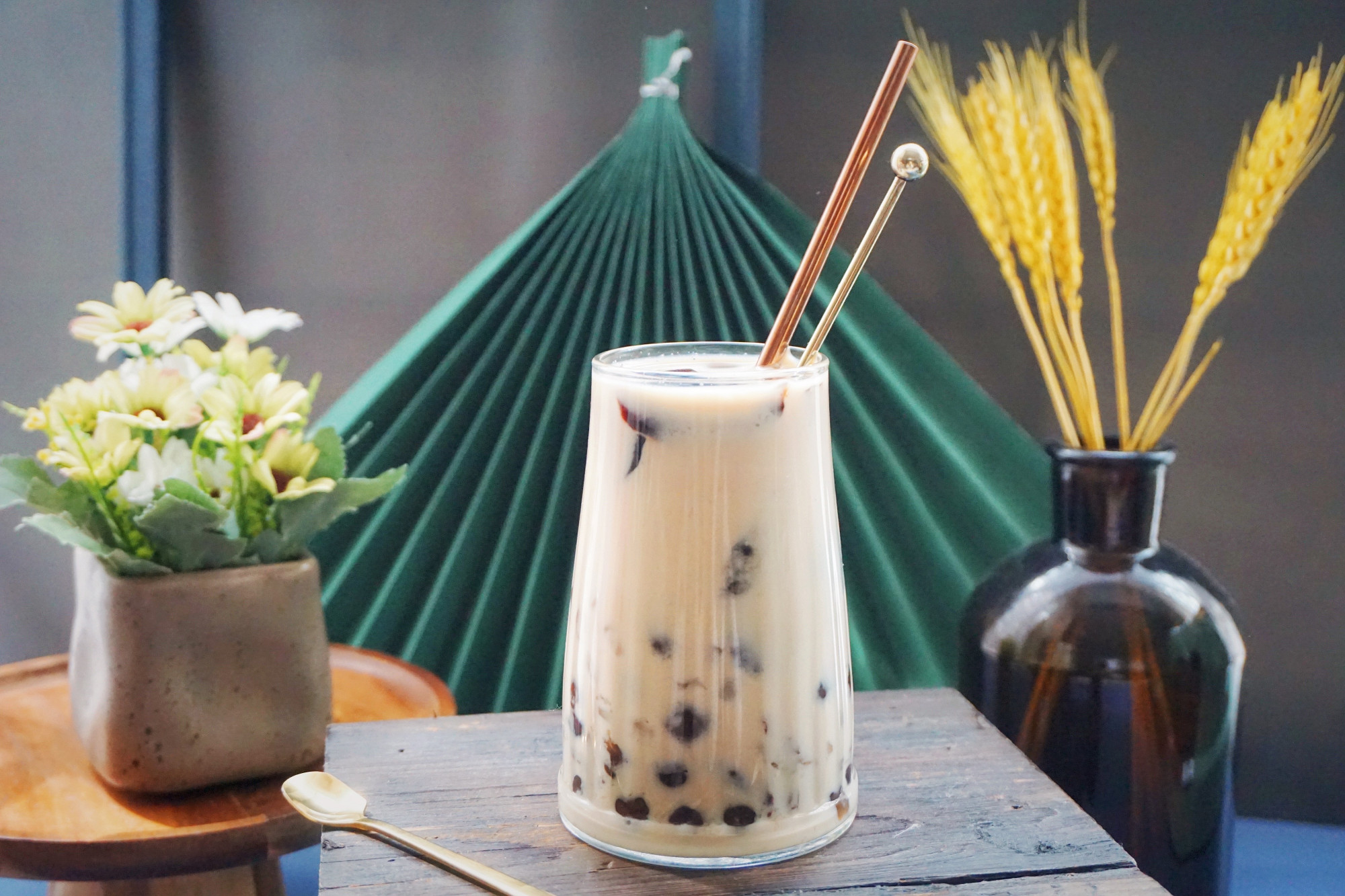 红茶和奶精自制奶茶,用纯牛奶做奶茶不用红茶不用茶叶