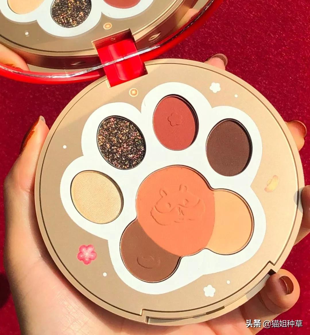 橘朵的最新联名,橘朵联名款试色