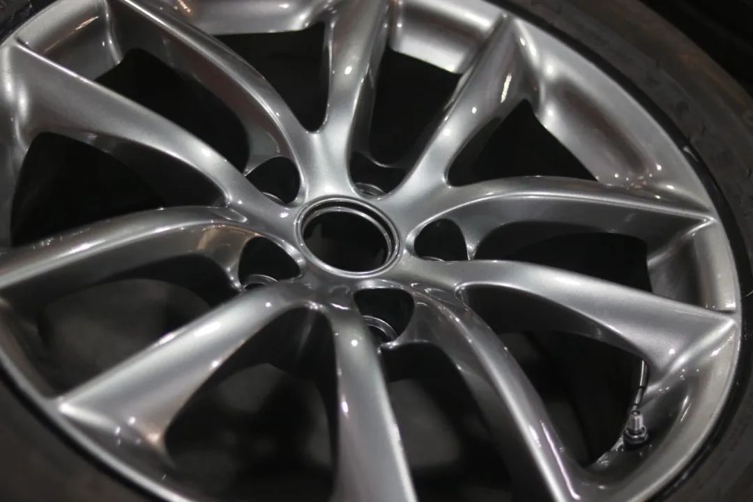 英菲尼迪g37s翻新,翻新英菲尼迪q70l