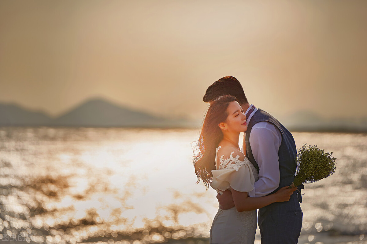 老公固执古板怎么办,老公脾气差情商低难沟通说话扎心