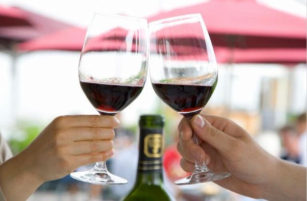 吃什么药解酒快呢,蜂蜜怎么解酒最有效