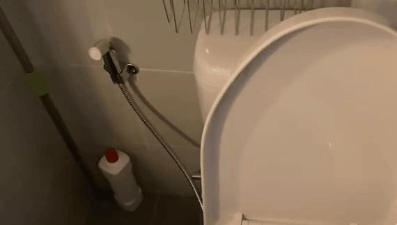 在这些家居奇观面前，德国的“油烟往屋内排”都显得小儿科了