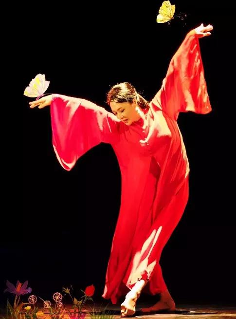 53岁金星最近照,50岁金星素颜照曝光简直不敢直视