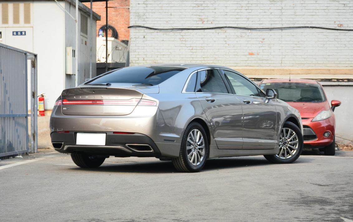 b级车真正的低调豪车,16万豪华b级车