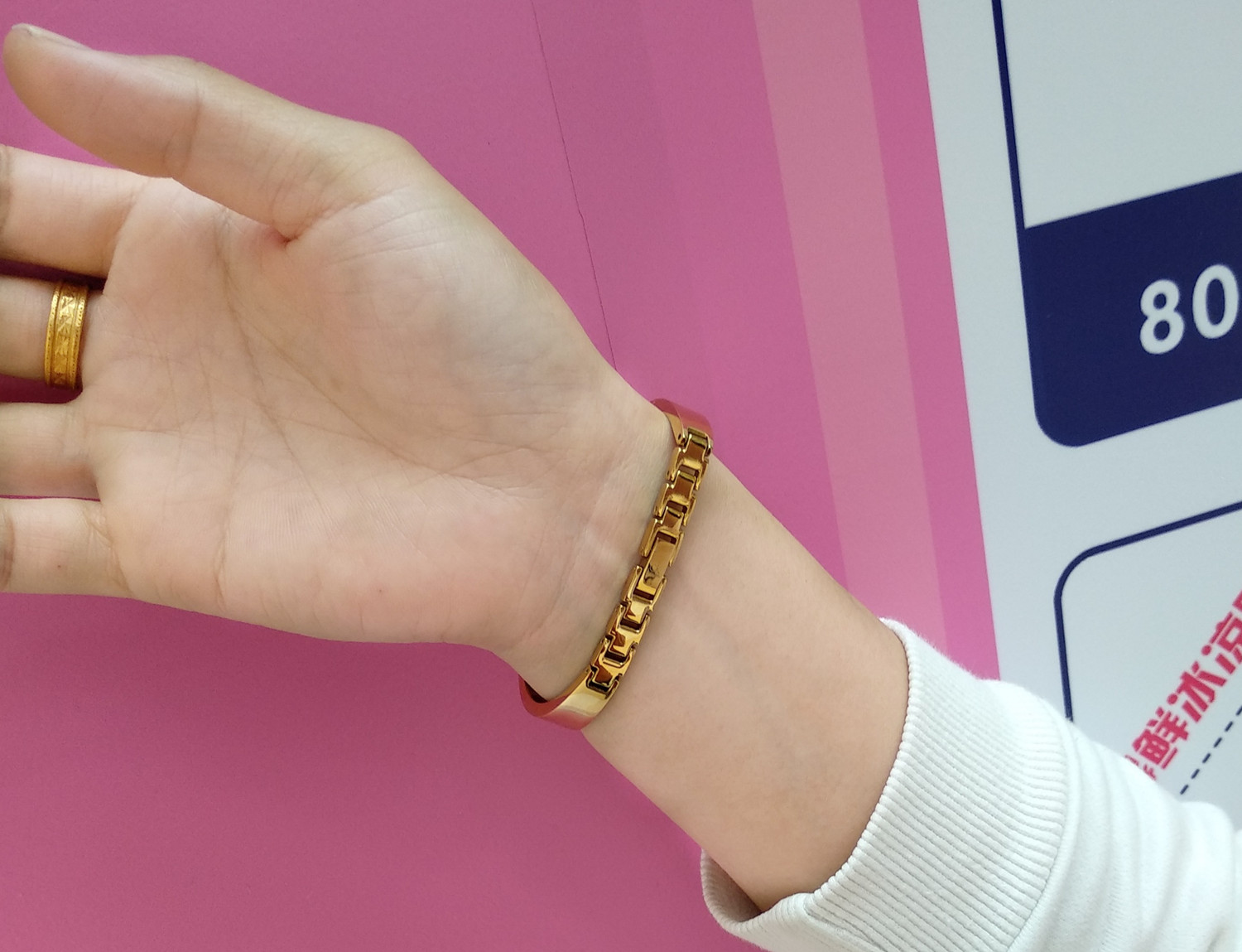 calvinkleinjeans什么牌子,ckcalvinklein是什么产品