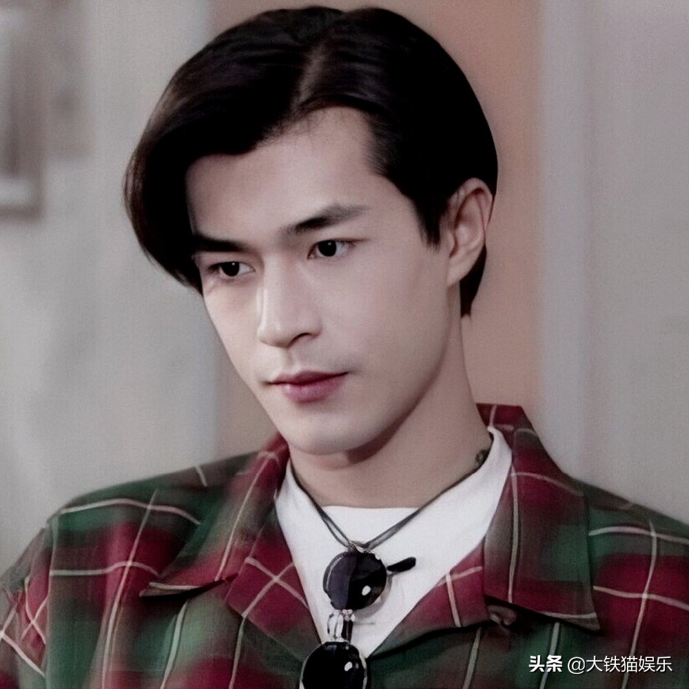 有酒窝的“大叔”只服这4位，不仅笑起来甜，辨识度高，还特耐老