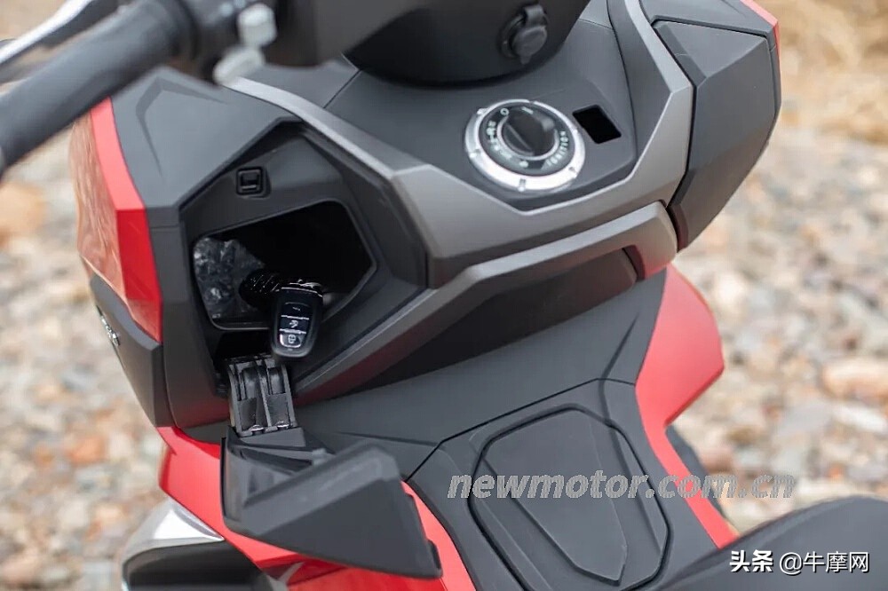 大阳v锐adv350试驾评测,汽车级驾乘体验