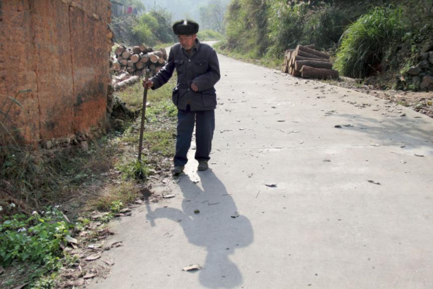 农村老人为什么不愿意和儿女相处,农村老人为什么那么讨人厌