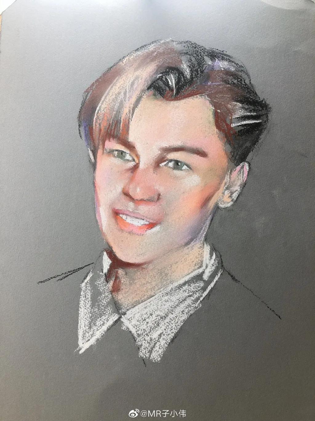 厉害了！他用一支铅笔把明星画了多个，如肖战、蔡徐坤、迪丽热巴